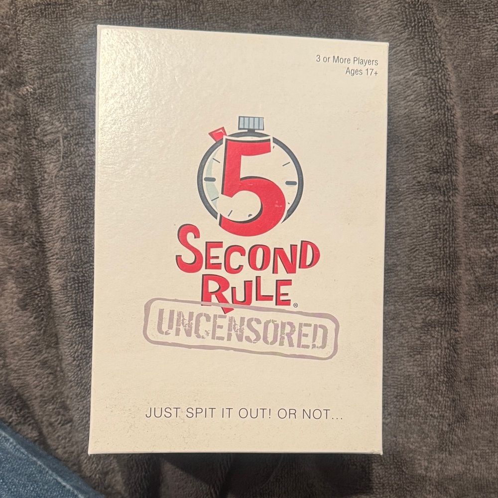 5 Second Rule Uncensored Card Game - Red and White